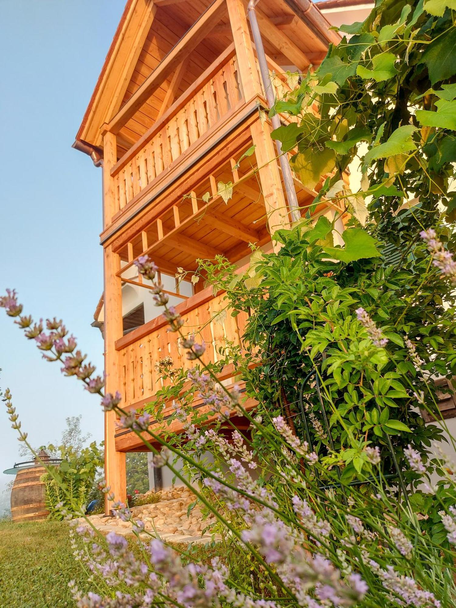 Sonnenhaus Grandl * Feldbach (Styria)